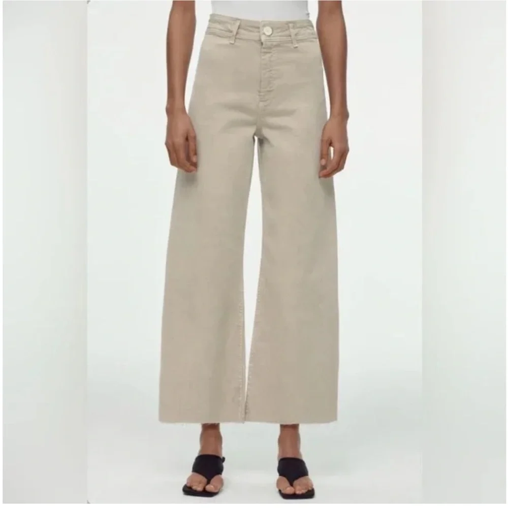 ZARA THE HIGH RISE MARINE STRAIGHT JEANS Size 4 - Picture 2 of 7
